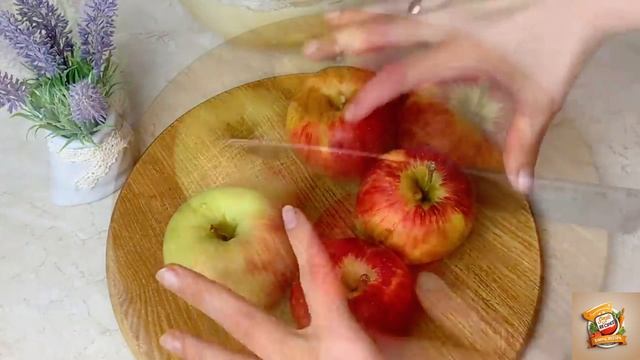 Яблочный пирог, который тает во рту! За 5 минут работы! Быстро, Просто и очень Вкусно!