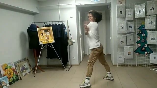 Yury Brazhnikov dance performance. Madonna vogue party SPb, August, 2020