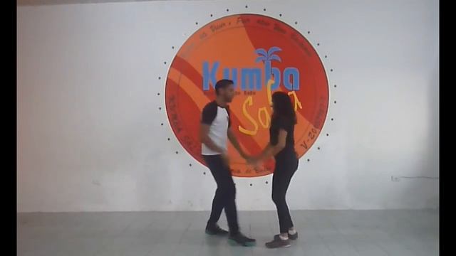 ENCHUFLA CON EL TROMPO