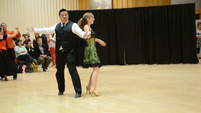 U of U Ballroom Challenge '13 - American Smooth (Waltz and Tango) смотреть онлайн
