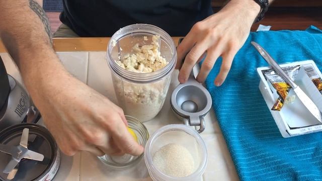 Simple Chickpea "Tuna" Salad смотреть онлайн