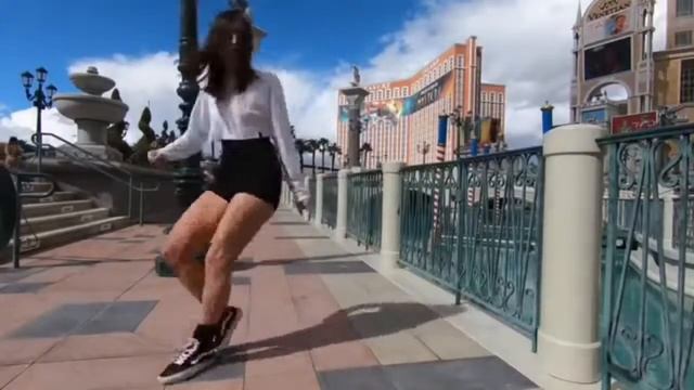 Паша Proorok - Танцуй, девчонка (motoethan music) [Best Shuffle Dance] смотреть онлайн