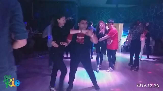Maria Crisan & Constantin Alexandru @ Rio Club 2019.12.30 ( Social Salsa )