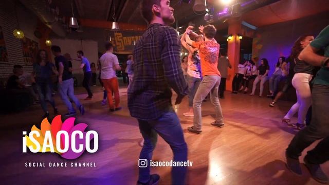 Svetlana Levchenko and Dmitriy Davydov Salsa Dancing in Respublica Vosmera, Monday 30.04.2018 смотреть онлайн