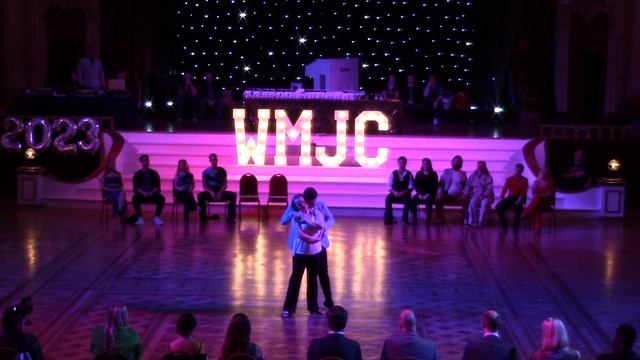 Open Spotlight Final, Jordan & Fran, Track 1