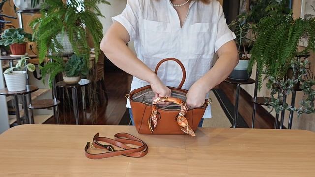 Женская сумка Pola 2431 коричневая смотреть онлайн