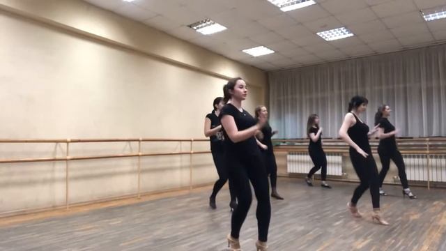 Salsa девушки тренировка ISADORA AZOV смотреть онлайн