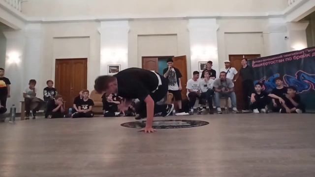 ГЛЮК vs ЭРНРОК | 1-й круг 11-14 лет | Kids Day г. Ишимбай смотреть онлайн