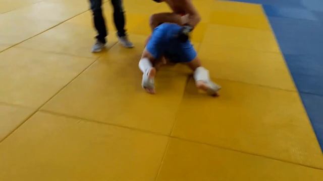 Ильяс Мурадлы. Первые соревнования смотреть онлайн