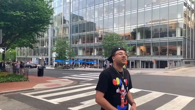 LosLeGhost Goes to NewYorkCity To Meet Up With GRAFFITI ARTIST !!! PART I смотреть онлайн