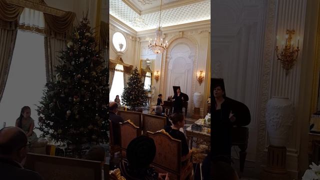 Anna Voevoda Un bel di vedremo смотреть онлайн