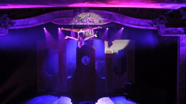 Marina Aerial Ring смотреть онлайн