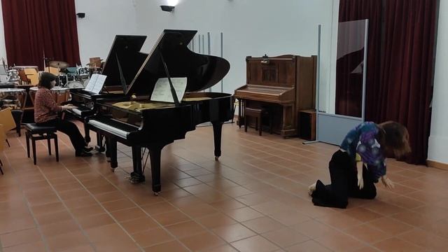 J. Cage - Bacchanale смотреть онлайн