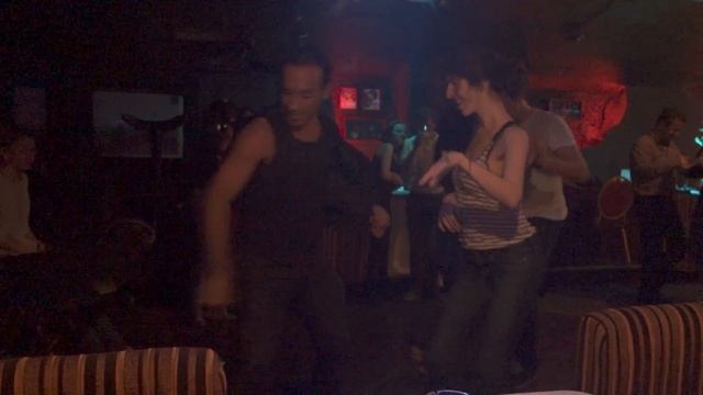 Osbanis y Ruzanna dancing cuban salsa on 2