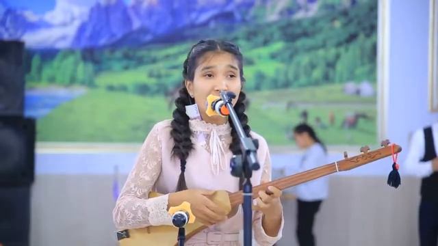 @akylnuru55 Нурайым Акылбекова- Апа. Эн мыкты аткаруу.