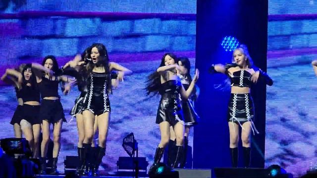 240313 IVE 아이브 - My Satisfaction - Show What I Have Tour in LA HD смотреть онлайн