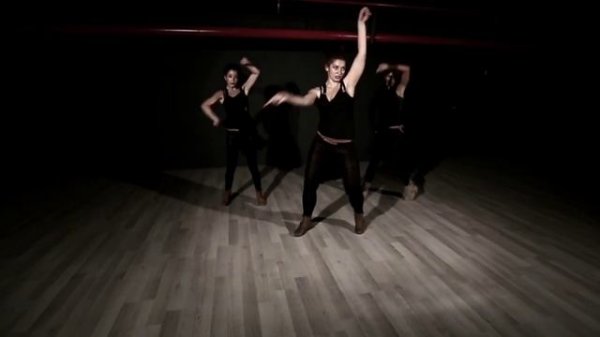 Waacking/Vogue Class with Ivayla Gergova 'AvA' - 'VS' DANCE