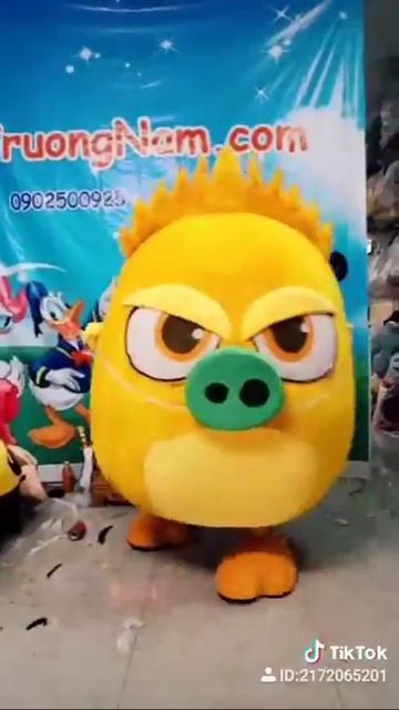 Just dance now angry birds -Break-dance Battle- Mascot angry birds смотреть онлайн