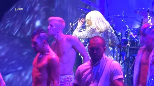 Lady Gaga - Donatella (The Artrave - The Artpop Ball) (live In Amsterdam) Ziggo Dome