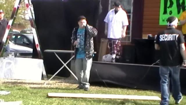 Hennessy rocking his Lamborghini смотреть онлайн