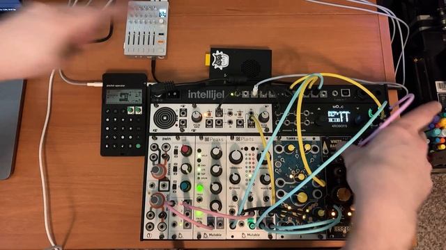 Mini-Modular Jam (ft. Plaits, White Rabbit, PO-12, and TX-6) смотреть онлайн