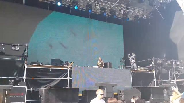 DJ SONYA @Global Gathering 2013 Main stage смотреть онлайн