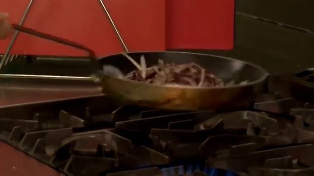 How To Make Caramelized Onions смотреть онлайн
