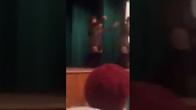 Стрип шоу від депутата. смотреть онлайн