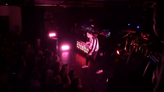 Bishop Briggs - Be Your Love (Live at the Mohawk in Austin 5/20/17) смотреть онлайн