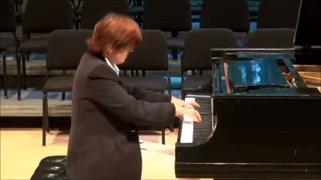 Sandrine Erdely-Sayo - Trois Pastorales - Francis Poulenc смотреть онлайн