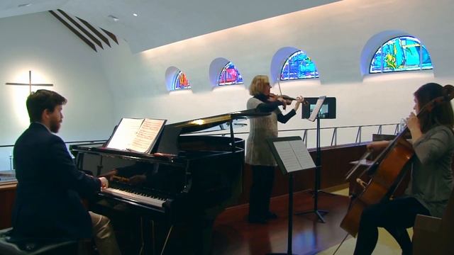 Fauré - Pavane in F-sharp minor for violin, cello, and piano смотреть онлайн