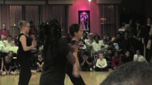 Hip Hop Winter Concert.MOD смотреть онлайн