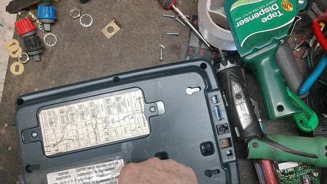 Gallagher MBX2500 Fence Charger Repair смотреть онлайн