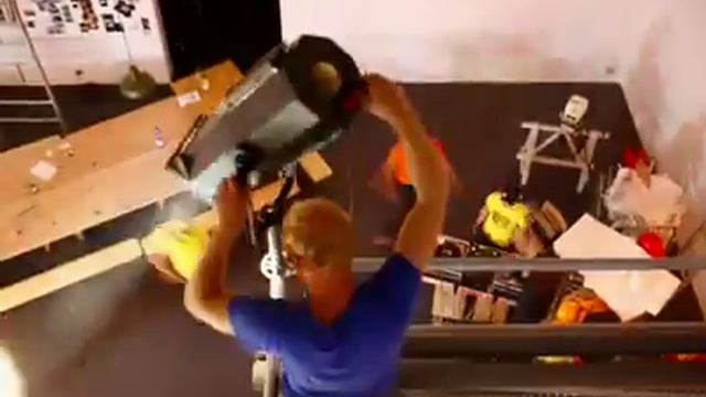 METAVILLA : DRUNK PARTY PIRATE смотреть онлайн