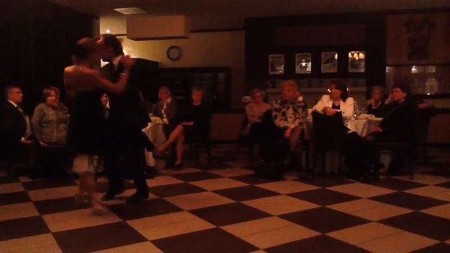 La Cumparsita Juan D'Arienzo bailan Cristina Camorani y Michele Mollica. смотреть онлайн