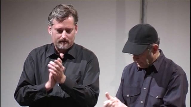 Steve Reich & Wolfram Winkel - Clapping Music