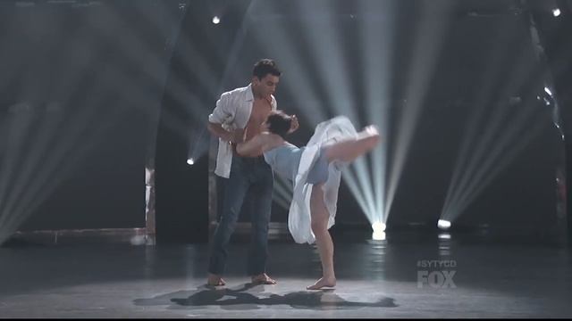 [SYTYCD8] Melanie Moore & Robert Roldan [Contemporary] "Sacrifice" Stacey Tookey смотреть онлайн