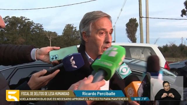 Nuevos restos óseos humanos fueron encontrados en el predio del Batallón 14 de Toledo смотреть онлайн