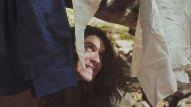 Трогать траву смотреть онлайн