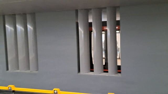 Прибытие Москвы-2020 (81-775/776/777) на станцию Текстильщики (БКЛ). 4K ULTRA HD смотреть онлайн