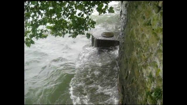 Шум воды и музыка смотреть онлайн