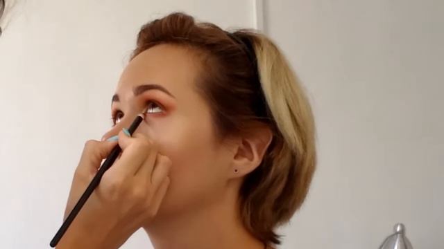 Макияж палеткой Venus2 смотреть онлайн