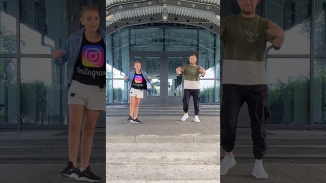 Спонтанные танцы🕺🏼Импровиз😃 смотреть онлайн