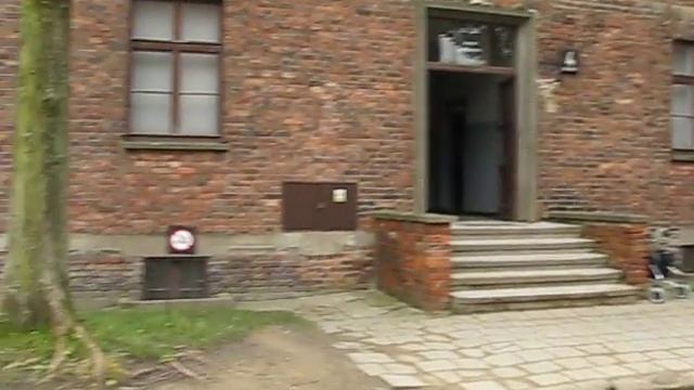 Auschwitz смотреть онлайн