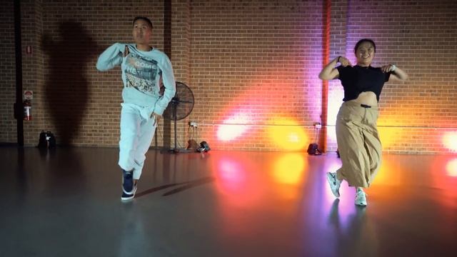 Janet Jackson - I Get Lonely | YUMING WAACKING CHOREOGRAPHY смотреть онлайн