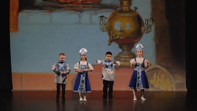 Творческий коллектив «Аистята». Танец "Самовар" смотреть онлайн