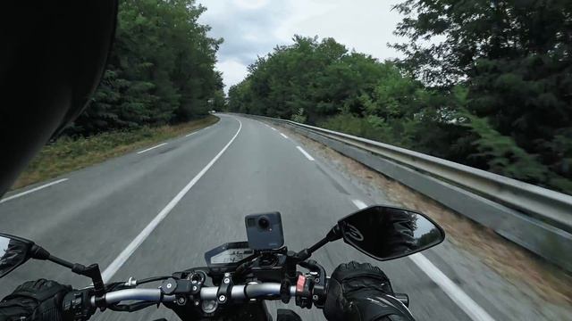 JE TESTE LA GOPRO FUSION À MOTO ! смотреть онлайн