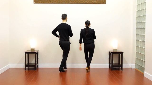 Swing Step - Salsa Footwork for Men & Women On2 | TheDanceDojo.com смотреть онлайн