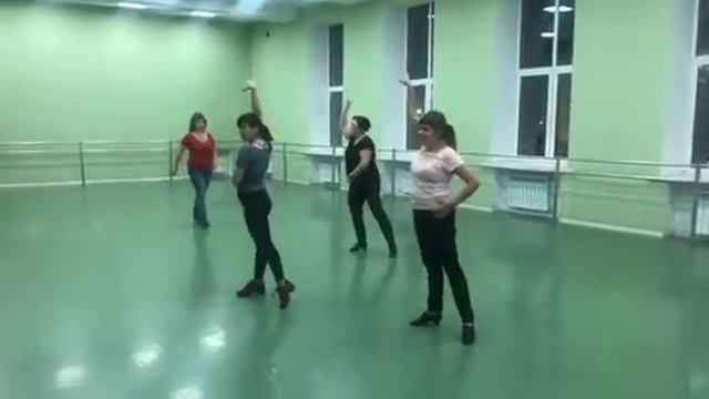 Баба Марина танцует, румбу