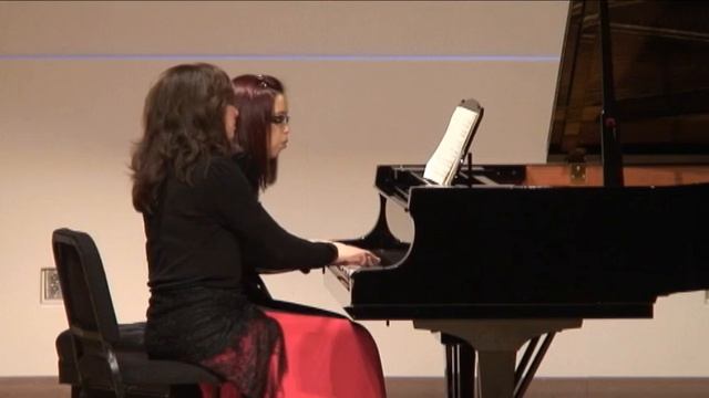 Tatiana and Reiko Play Beethoven's 5 - Piano Four Hand смотреть онлайн